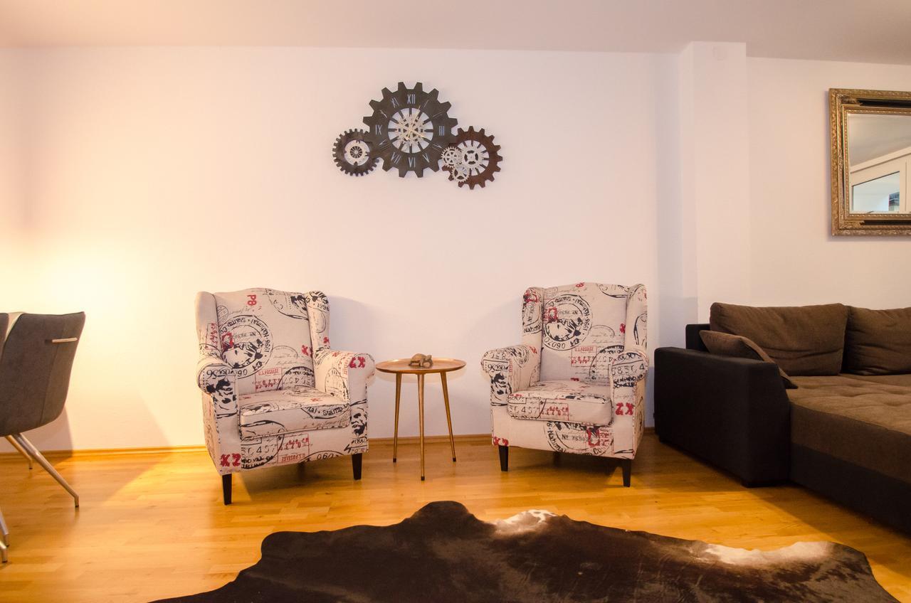 Penthouse Seven By All In One Apartments ツェル アム ゼー エクステリア 写真